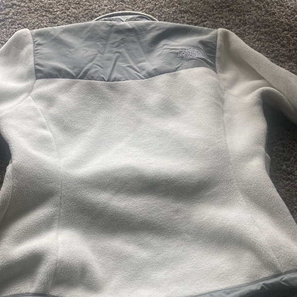 The North Face fleece jacket - Picture 5 of 5